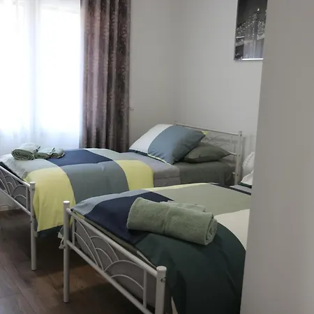 Sweet Dreams Daire Como